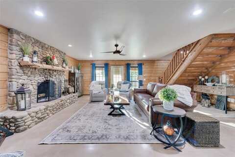 342 Longbranch Drive, Decatur, TX 76078
