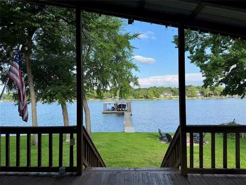 212 Sunray Street, Mabank, TX 75156