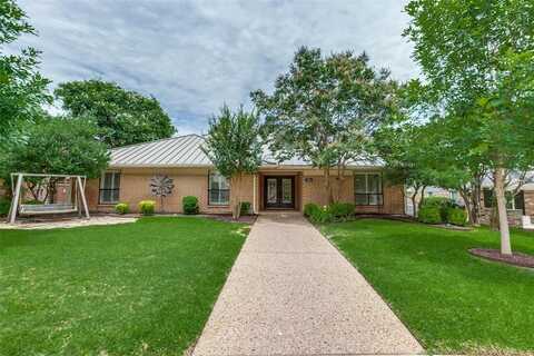 206 Crooked Creek Drive, Richardson, TX 75080