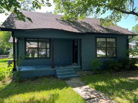 215 N Morrow Street, Blue Ridge, TX 75424