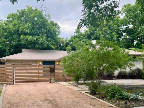 10057 San Juan Avenue, Dallas, TX 75228