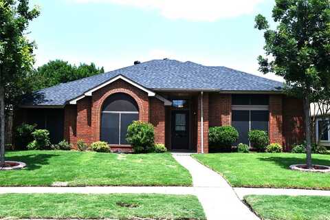 2906 Kingswood Drive, Garland, TX 75040