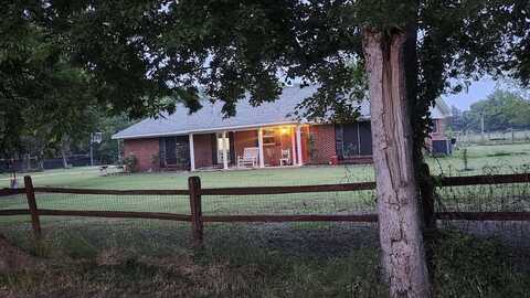 3253 County Road 2176, Greenville, TX 75402