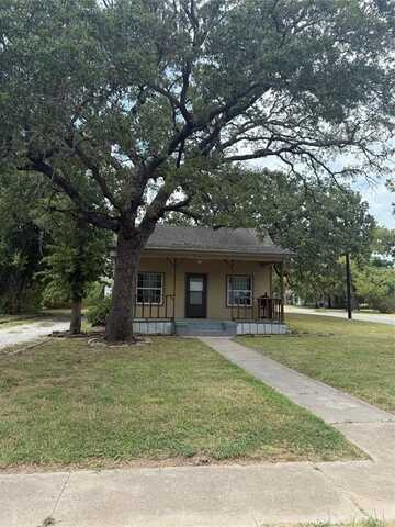 802 S Rusk Street, Weatherford, TX 76086