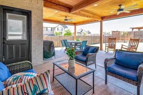 7601 Northumberland Drive, Fort Worth, TX 76179