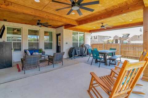7601 Northumberland Drive, Fort Worth, TX 76179