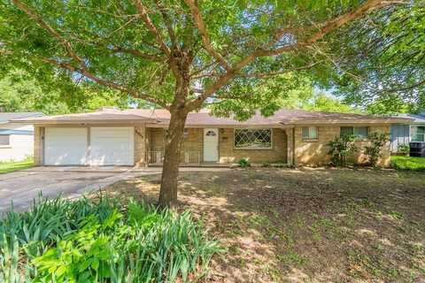 5905 Wheaton Drive, Fort Worth, TX 76133