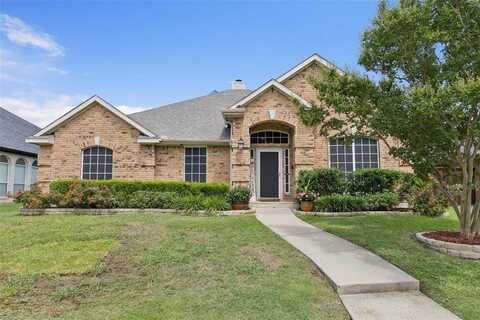 2752 Summertree Drive, Carrollton, TX 75006