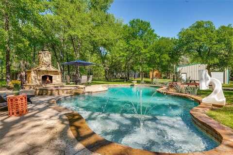 711 Majestic Oaks Drive, Oak Point, TX 75068