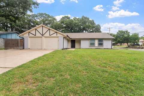 6908 Briardale Drive, North Richland Hills, TX 76182