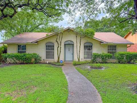 220 Hampton Avenue, Corsicana, TX 75110