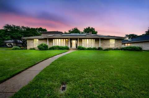 947 Rock Canyon Drive, Duncanville, TX 75137
