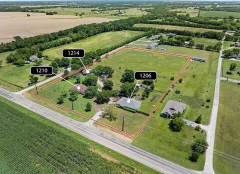 1210 & 1214 E Fm 902, Howe, TX 75459