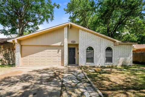 7609 Kingsmill Terrace, Fort Worth, TX 76112