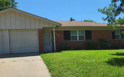 1016 Mary Drive, Hurst, TX 76053