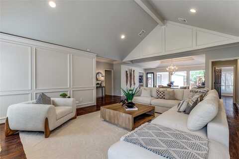 6404 Camille Avenue, Dallas, TX 75252