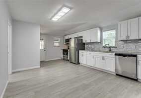 128 Stephens Street, Waxahachie, TX 75165