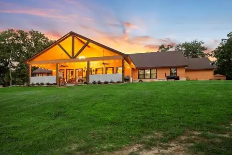 479 Susan Grove Boulevard, Streetman, TX 75859
