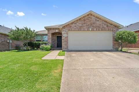 4648 Prairie Crossing Drive, Fort Worth, TX 76244