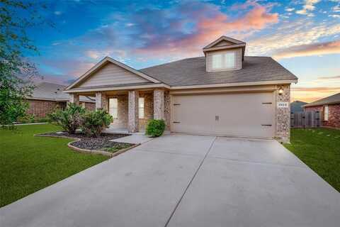 2812 Balleywood Drive, Seagoville, TX 75159