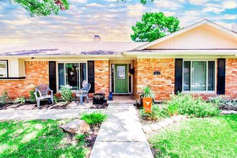 2813 Quail Ridge Drive, Carrollton, TX 75006