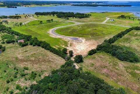 800 Shores Drive, Honey Grove, TX 75446
