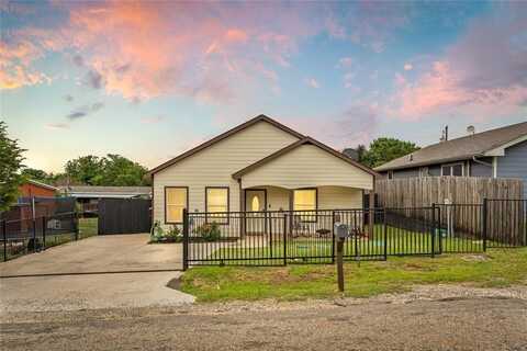 907 Colorado River Drive, Granbury, TX 76048