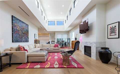 3923 Cole Avenue, Dallas, TX 75204