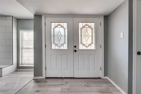 4205 Longstraw Drive, Fort Worth, TX 76137