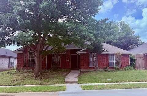 4824 Spanishmoss Drive, McKinney, TX 75070