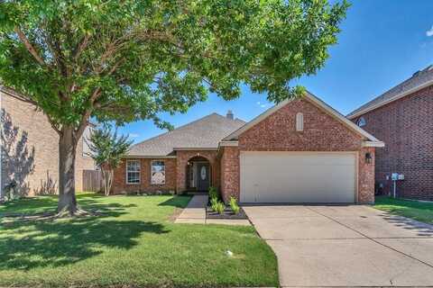 1940 Creek Crossing Drive, Fort Worth, TX 76247