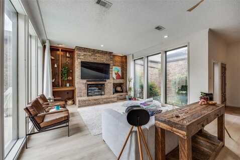 3205 Squireswood Drive, Carrollton, TX 75006