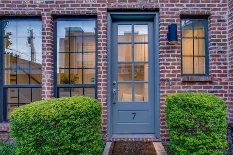 1902 Caddo Street, Dallas, TX 75204