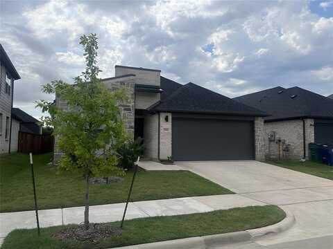 2816 Foxwood Street, Celina, TX 75009