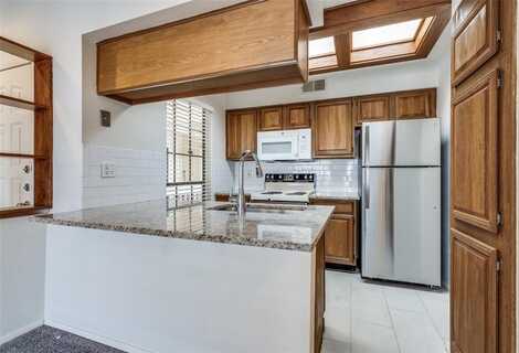3110 Devonshire Drive, Plano, TX 75075