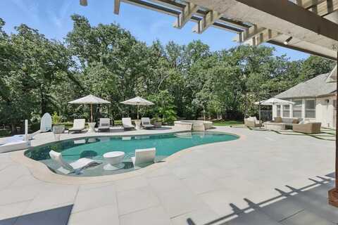 200 Mosswood Drive, Argyle, TX 76226