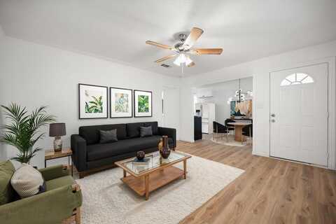 1417 Hamsted Street, Fort Worth, TX 76115