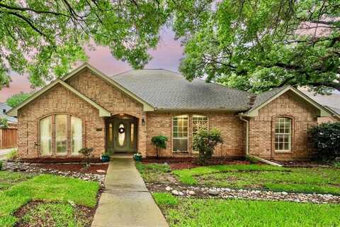 5206 Independence Avenue, Arlington, TX 76017