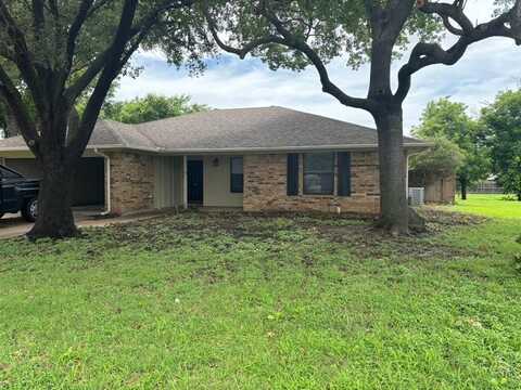 1107 3rd Street, Granbury, TX 76048