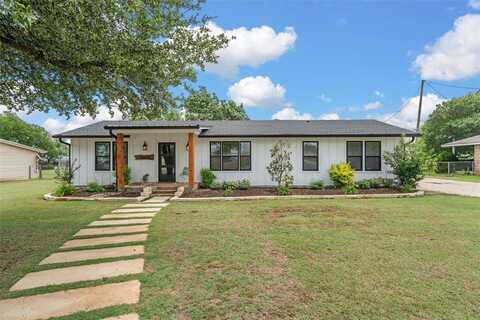 10025 Cedar Rock Parkway, Crawford, TX 76638