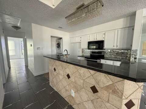 3404 W Country Club Drive, Irving, TX 75038