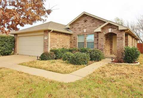 604 Jennifer Drive, Burleson, TX 76028