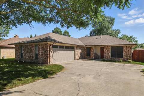 3909 Winston Drive, Denton, TX 76210