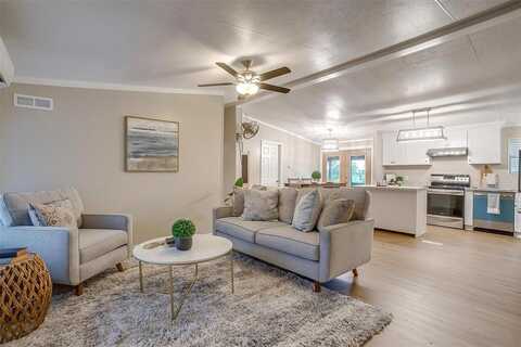 808 County Road 207, Alvarado, TX 76009