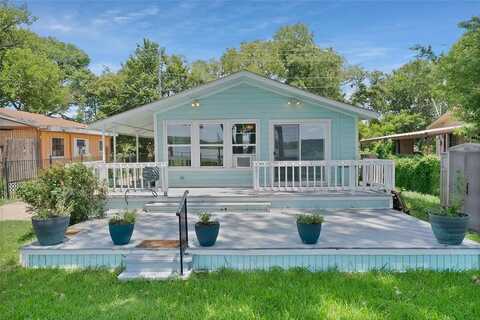 2425 E Lake Drive, Weatherford, TX 76087