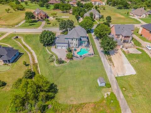 844 Bentwater Parkway, Grand Prairie, TX 75104