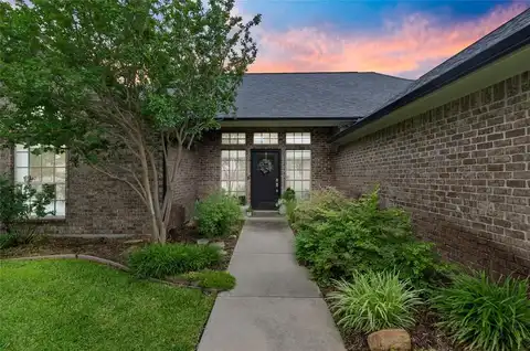 2306 Fair Oaks Drive, Bridgeport, TX 76426