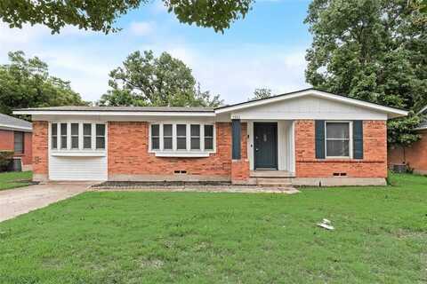 1322 Bluebird Lane, Garland, TX 75042