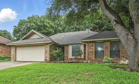 6202 Brookgate Drive, Arlington, TX 76016