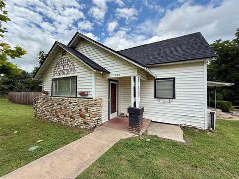603 N Mesquite Street, Hico, TX 76457